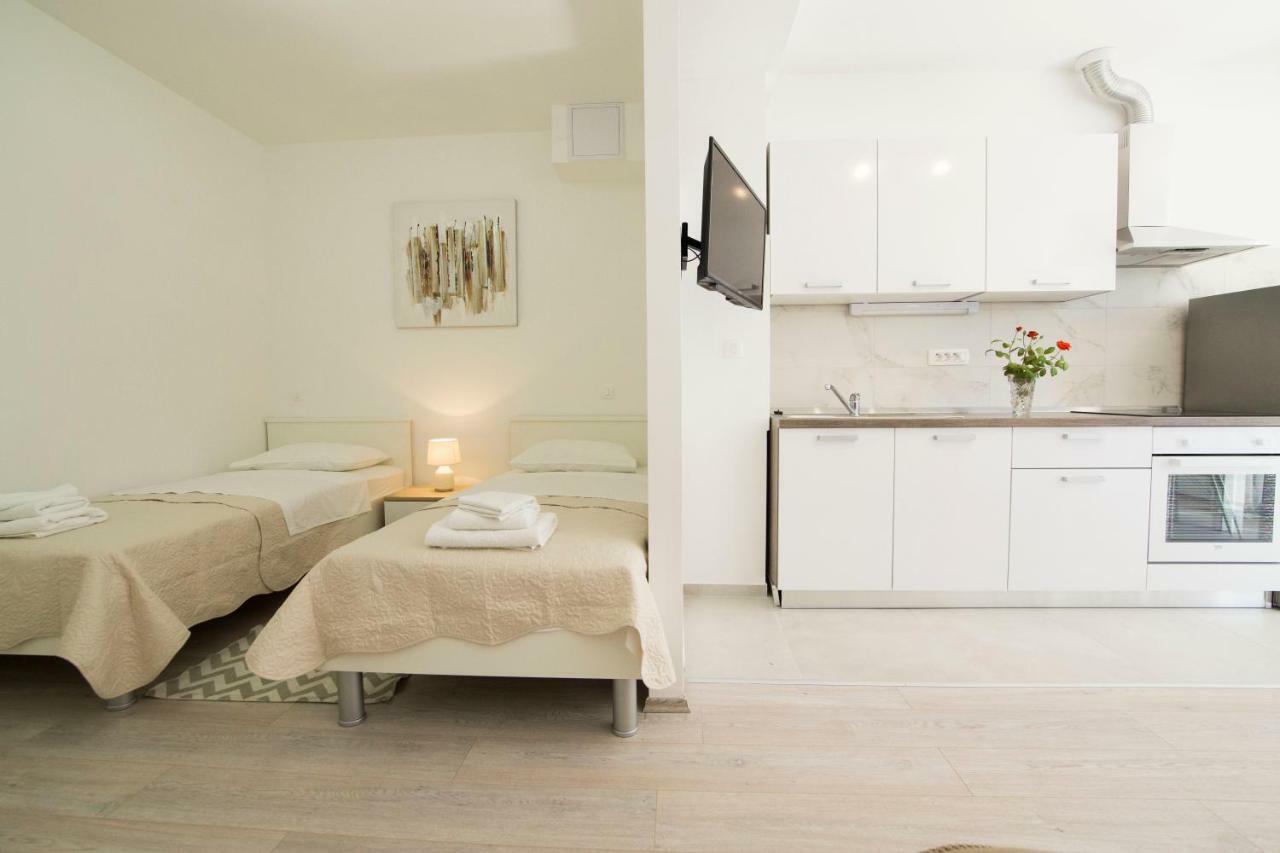 Apartment Neyra 2 Спліт Екстер'єр фото