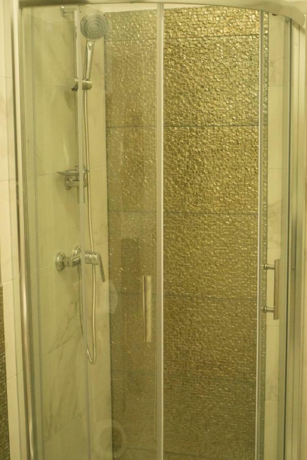 Apartment Neyra 2 Спліт Екстер'єр фото